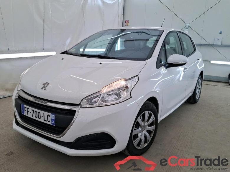 Peugeot BlueHDi 100 S&S PREMIUM 208 Affaire Premium 1.5 HDi 100CV BVM5 E6dT #1