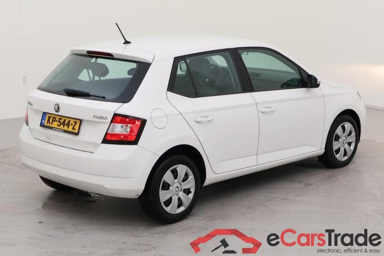 SKODA FABIA 66 kW #4