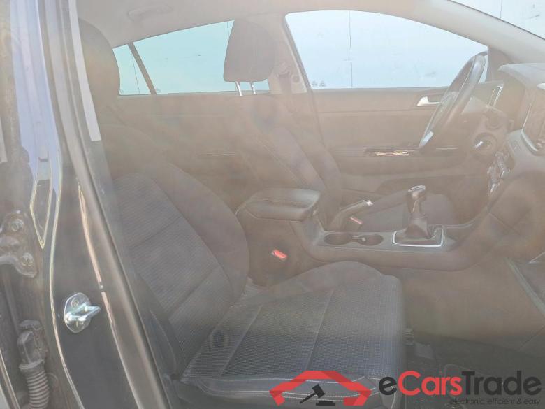 Kia 1.6MHEV Drive 100kW(136CV) 4x2(Crist Tintados)(CX) Sportage Drive Plus 2WD 1.6 CRDi 135CV E6dT #6