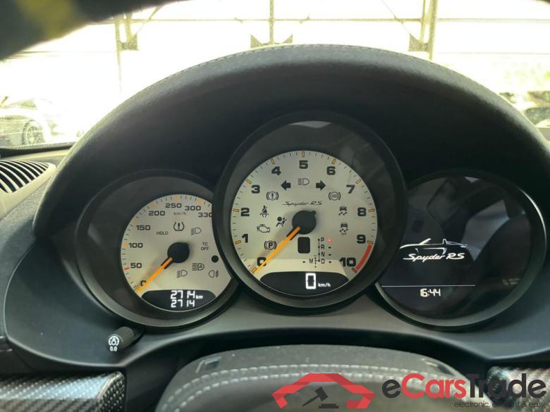 PORSCHE 718 Spyder RS Spyder RS #6