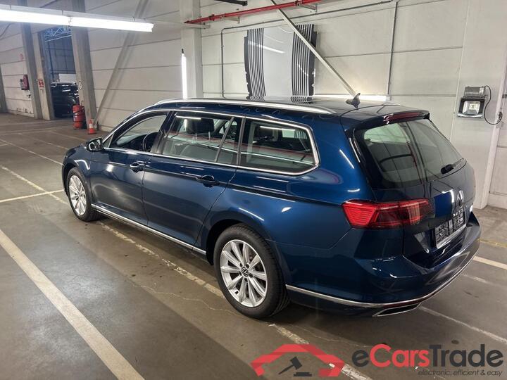 Volkswagen Passat Variant Passat Variant 2.0 TDI DSG Elegance Business 90kW/122pk  5D/P Auto-7 #3