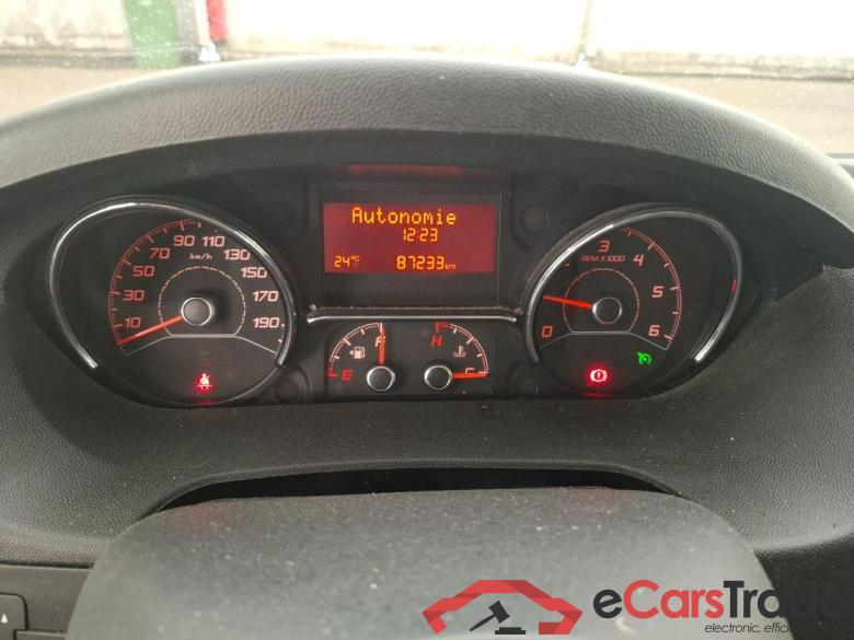 Fiat 30 C H1 20 Multijet 115 Pack Pro Nav FIAT Ducato 2014 4P Fourgon tôlé 30 C H1 20 Multijet 115 Pack Pro Nav #6