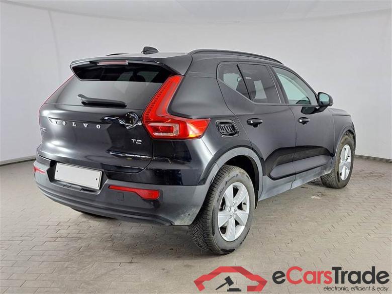 Volvo 227 VOLVO XC40 / 2017 / 5P / SUV T2 AUTOMATICO MOMENTUM CORE #2