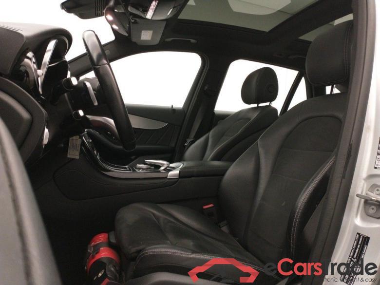 Mercedes-Benz GLC GLC 250 4MATIC 5d #6