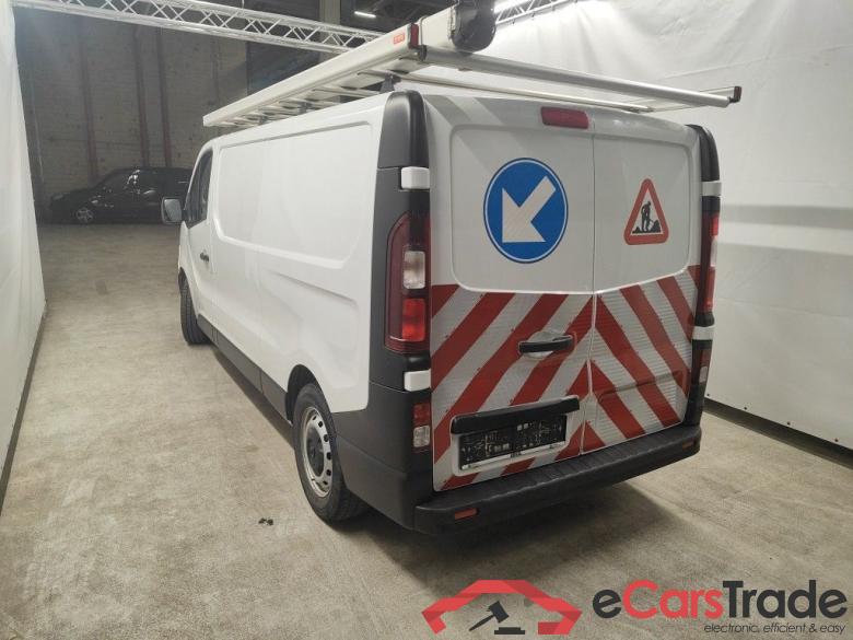 Renault Trafic L2H1 dCi 120 Grand Confort 2.9T 4d #4