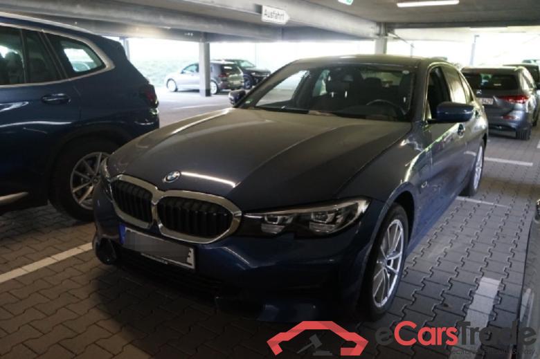 BMW 3-Serie ´18 Baureihe 3 Lim. 320 e Sport Line 2.0 150KW E6d #1