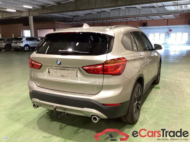 BMW X1 2.0 SDRIVE18DA (110KW) #4