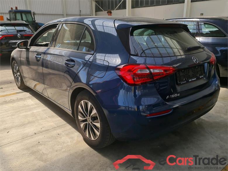 MERCEDES-BENZ A-CLASS 1.5 A 180 D BUSINESS SOLUTION #3