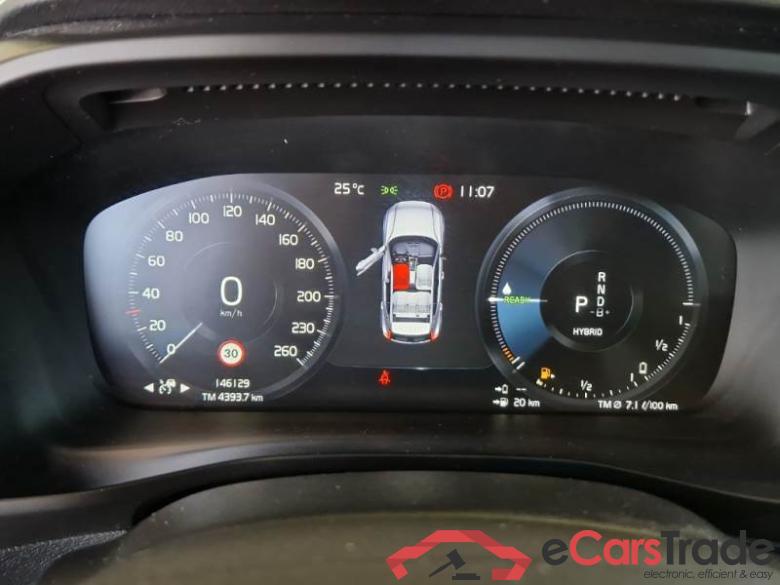 Volvo 228 VOLVO XC40 / 2017 / 5P / SUV T5 PLUG-IN HYBRID AUTO RECH INSCRIP EXPR #4