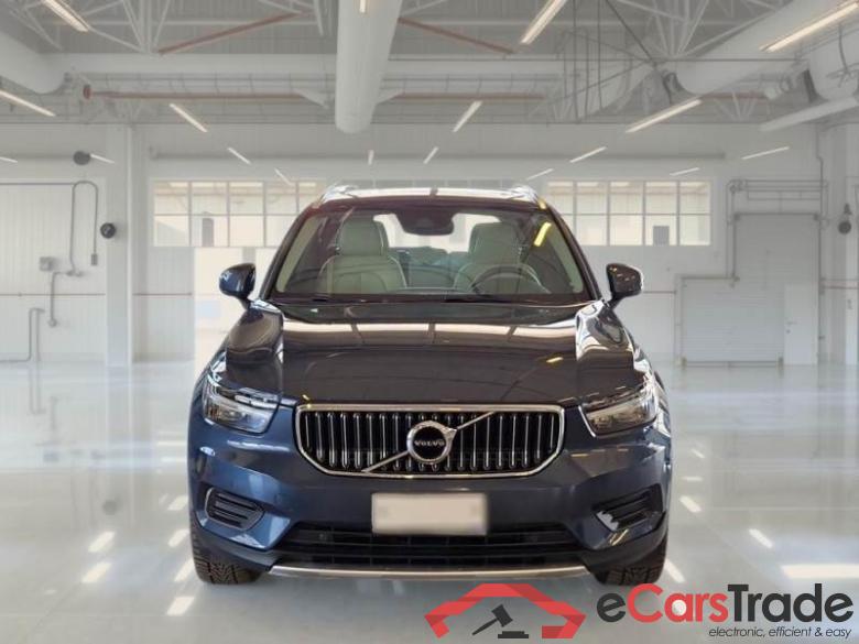 Volvo 228 VOLVO XC40 / 2017 / 5P / SUV T5 PLUG-IN HYBRID AUTO RECH INSCRIP EXPR #6
