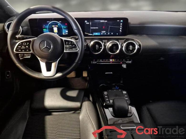 Mercedes 71 MERCEDES-BENZ CLA SHOOTING BRAKE / 2019 / 5P / STATION WAGON CLA 250 AUTOMATIC EQ-POWER BUS EXTRA #3
