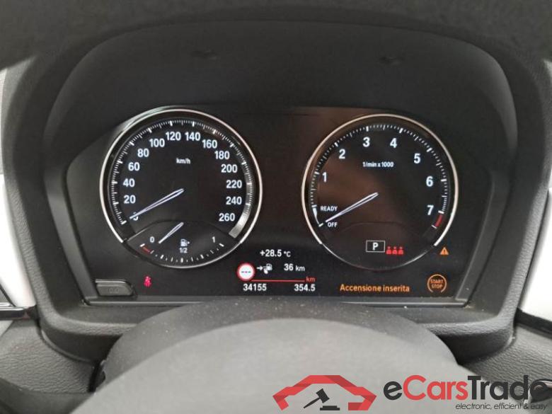 BMW 25EBLACK BMW X1 / 2019 / 5P / SUV XDRIVE 25E BUSINESS ADVANTAGE AUTOMATICO #4