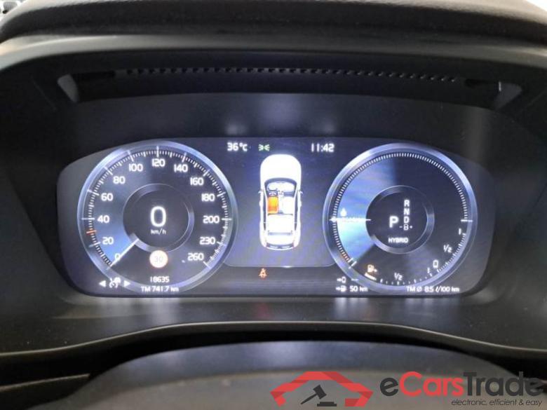 Volvo 235 VOLVO XC40 / 2017 / 5P / SUV T4 PLUG-IN HYBRID AUTO RECH INSCRIP EXPR #4