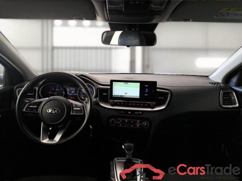 Kia 39 KIA XCEED / 2019 / 5P / CROSSOVER 1.6 CRDI 136 CV MHEV DCT BUSINESS CLASS #3