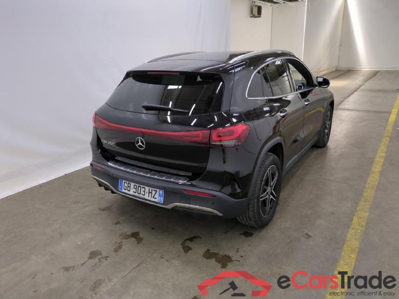 Mercedes EQA 250 AMG Line MERCEDES-BENZ EQA / 2021 / 5P / SUV EQA 250 AMG Line #4