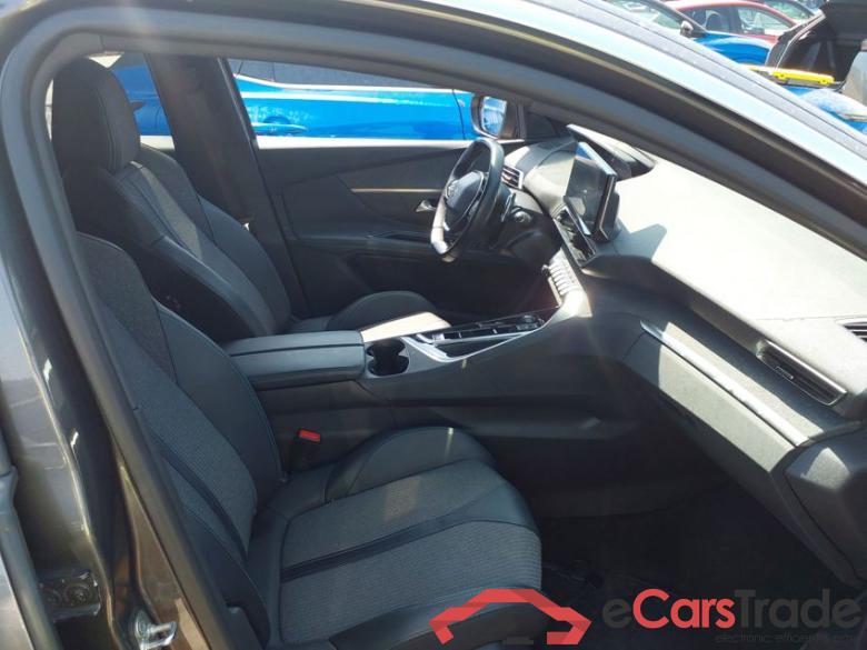 PEUGEOT 3008 Allure Pack 130 S&S AT8 PureTech #3