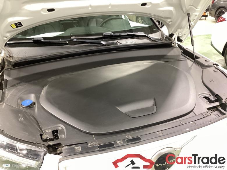 VOLVO XC40 78 KWH P8 AWD RECHARGE R-DESIGN #6