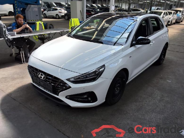 Hyundai i30 5d ´16 i30 Edition 30+ Mild-Hybrid 1.5 T-GDI 118KW AT7 E6d #1
