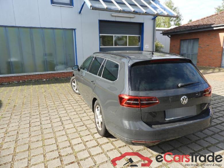 Volkswagen Passat Variant ´14 Passat Variant Comfortline BMT/Start-Stopp 2.0 TDI 110KW E6 #2