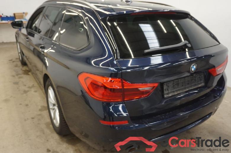 BMW 5-Serie Touring ´16 Baureihe 5 Touring 520 d Sport Line 2.0 140KW AT8 E6dT #4