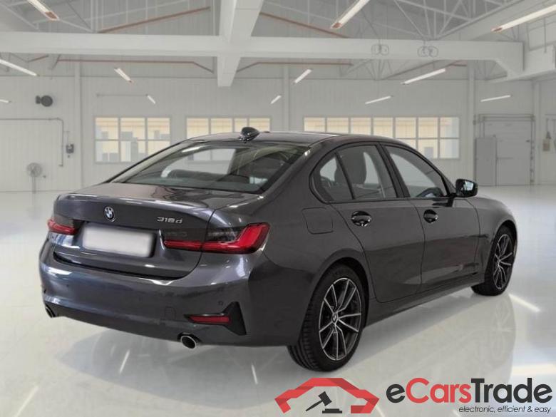 BMW 14 BMW SERIE 3 / 2018 / 4P / BERLINA 318D BUSINESS ADVANTAGE AUTOMATICA #2