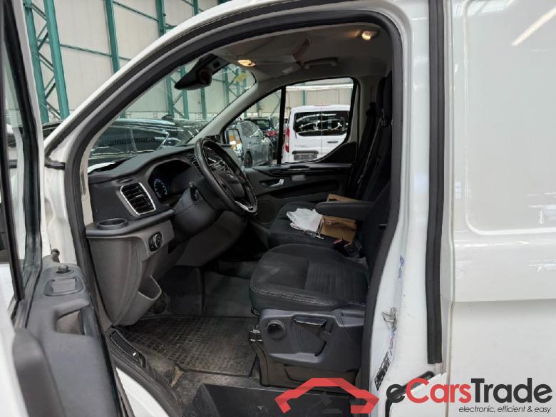 Ford _Transit Custom ´12 FORD Transit Custom 300 L1H1 LKW VA Autm. Limited 4d 125kW #4