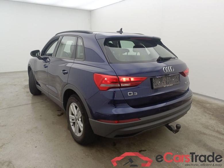 Audi Q3 35 TFSI 5d #5