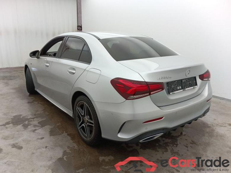 Mercedes-Benz A-Klasse Limousine A 250e Business Solution 4d excluweb end 19.06 #4