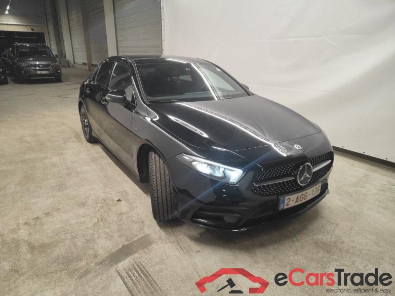 Mercedes-Benz A-Klasse Limousine A 250 e 4d #3