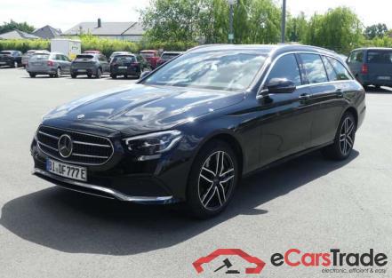 Mercedes E-Class Wagon ´16 E -Klasse T-Modell E 300 de 4Matic (213.211)Avantgarde 2.0 225KW E6d #1