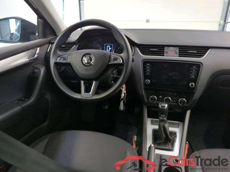 SKODA Octavia Combi 1.0 TSI Bns Edition #3