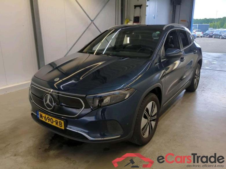 MERCEDES-BENZ EQA 250 Bns Sol. Lux #1