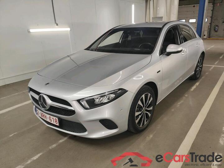 Mercedes A-Klasse A-Klasse A 250 e Business Solution (PHEV) 160kW/218pk  5D/P Auto-8 #1