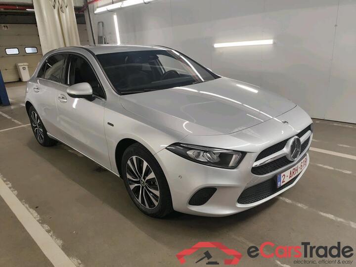 Mercedes A-Klasse A-Klasse A 250 e Business Solution (PHEV) 160kW/218pk  5D/P Auto-8 #2