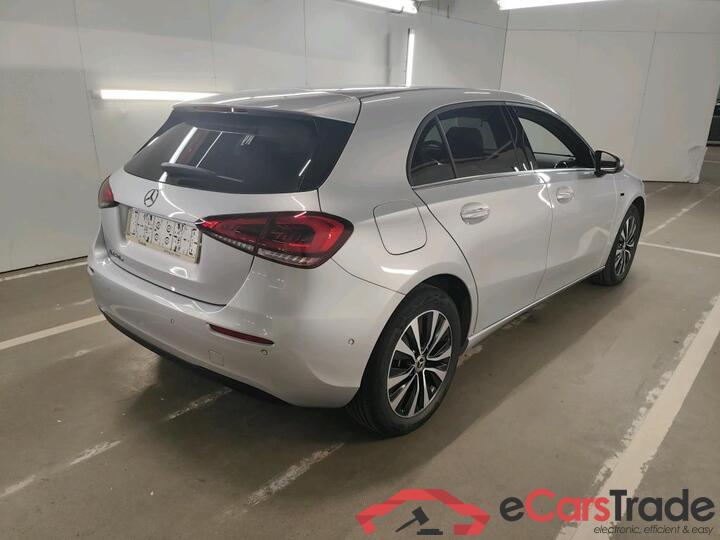 Mercedes A-Klasse A-Klasse A 250 e Business Solution (PHEV) 160kW/218pk  5D/P Auto-8 #4