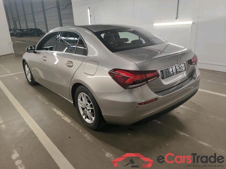 Mercedes A-Klasse Limousine A-Klasse Limousine A 180 d DCT Business Solution 85kW/116pk  4D/P Auto-7 #3