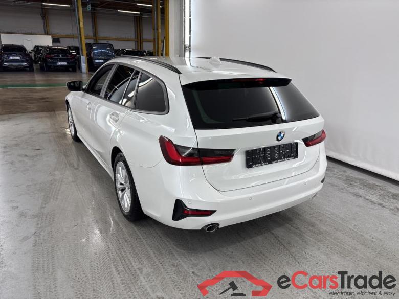 BMW 3 SERIES TOURING 2.0 318DA (100KW) TOURING Model Advantage Business  Mirror Storage #3