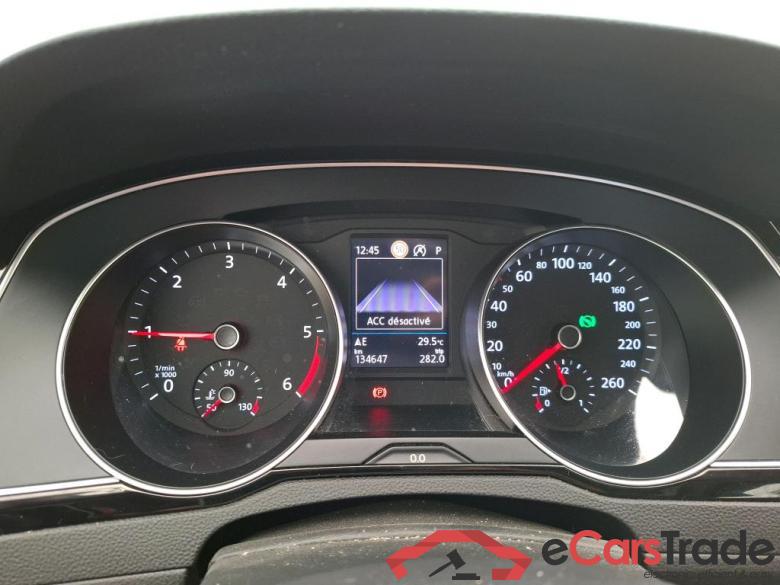 Volkswagen 2.0 TDI EVO SCR 122 DSG7 BUSINESS Passat Berline Business 2.0 TDI 120CV BVA7 E6d #6