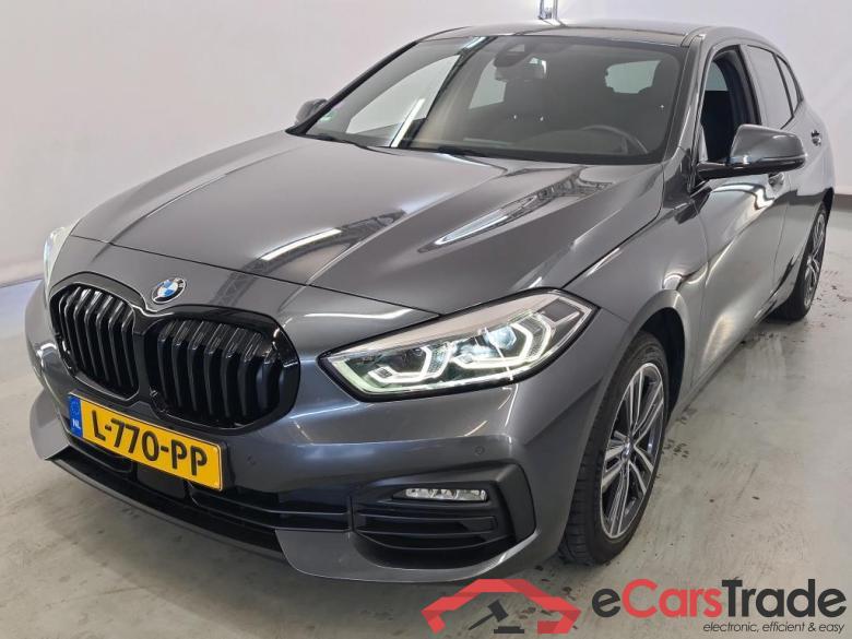BMW 1 Serie '19 BMW 1 Serie 118iA 5d #1