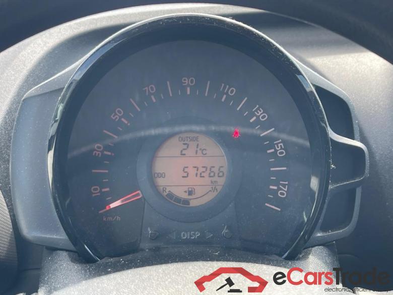 PEUGEOT 108 53 kW #6