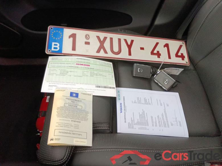 Volvo XC60 D4 120kW Geartronic R-Design 5d #4