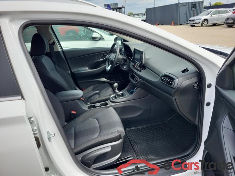 Hyundai  i30  cw (PD)(2017->) i30 kom.1.0TGDI 120 Smart #6