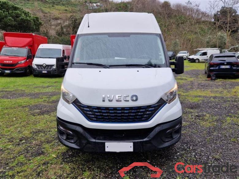 IVECO DAILY / 2019 / 4P / FURGONE 35S14NV 3520L H2 BLUE P. #6