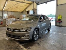 VOLKSWAGEN Polo Polo Comfortline 1.0 70 kW (95 ch) 5 vitesses manuel