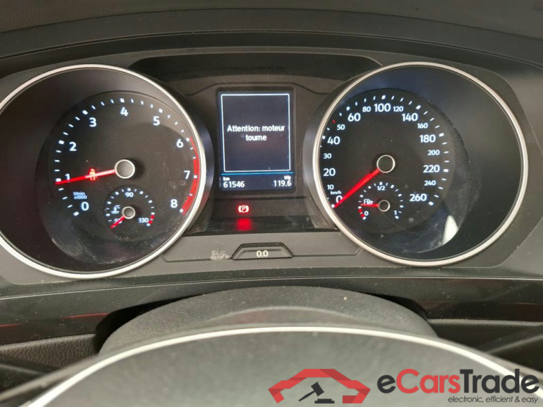 VOLKSWAGEN Tiguan / 2016 / 5P / SUV 1.5 TSI 130 EVO BMV6 Confortline Busines #6