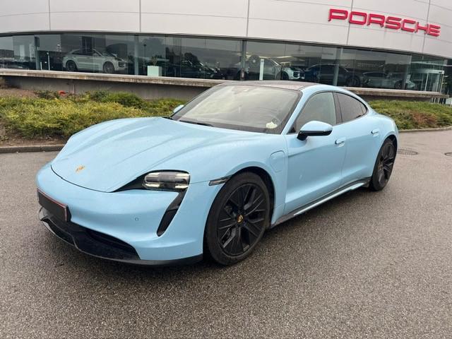 Porsche Taycan Aut. Pano LED Virtual 1/2 Sport-Leather Klima PDC ... #1