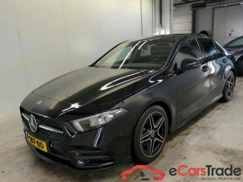 MERCEDES-BENZ A-klasse 180 Bns Sol. AMG #1