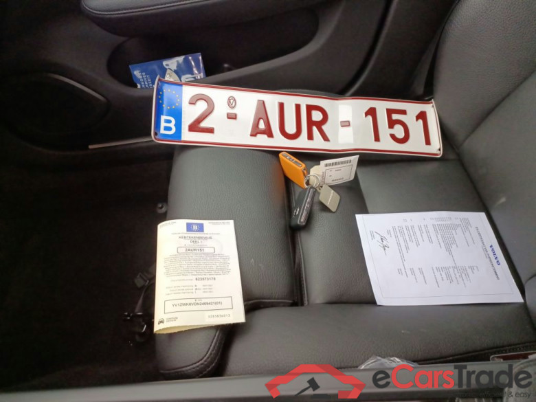 Volvo V60 B3 Geartronic Momentum Pro 5d #4