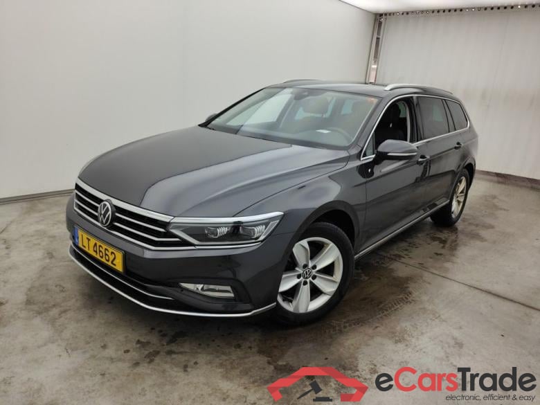 VOLKSWAGEN PASSAT VARIANT PA - 2019 2.0 TDi 150 Elegance (EU6 d) 5d VOLKSWAGEN PASSAT VARIANT PA - 2019 2.0 TDi 150 Elegance (EU6 d) 5d