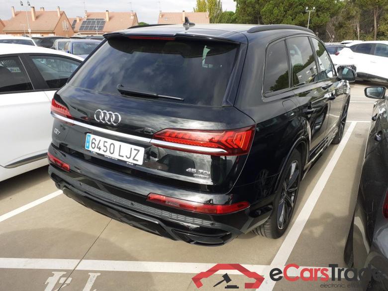 AUDI Q7 / 2019 / 5P / todoterreno Black line 45 TDI 170kW (232CV) qua. ti. #2